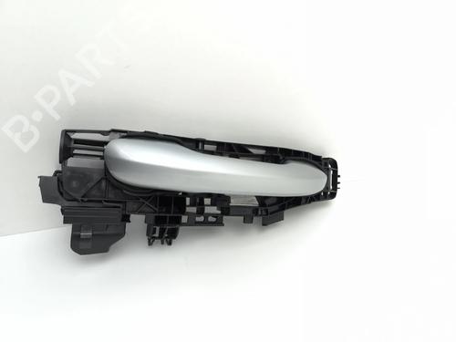Used Front right exterior door handle Front right exterior door handle 38783982 38783982