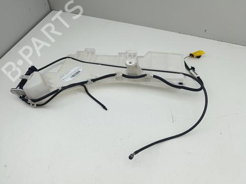 Used Windscreen washer tank Windscreen washer tank 39080812 39080812