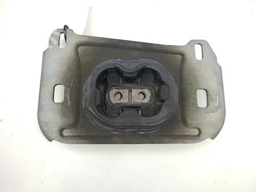 Used Gearbox mount Gearbox mount 39097730 39097730