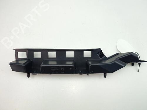 Used Front bumper bracket Front bumper bracket 39097750 39097750