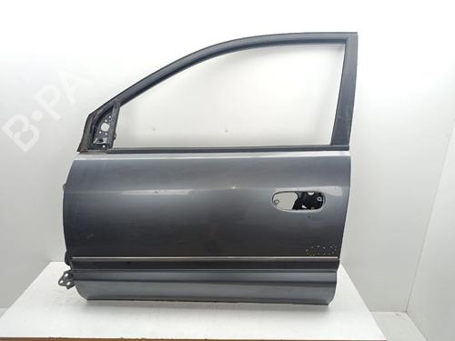 Used Left front door Left front door 39404999 39404999