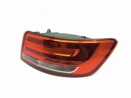 right-taillight-audi-a4-b9-8w2-8wc-2015-39696095 main image