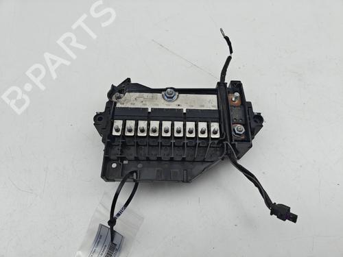 Used Fuse box Fuse box VOLVO V40 Cross Country (526) D2 (120 hp) 40005369 40005369