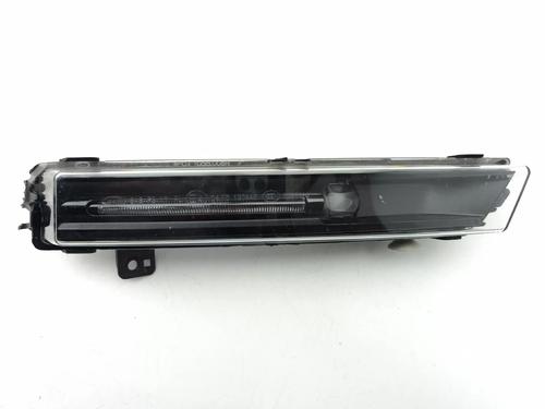 Used Right front fog light Right front fog light LAND ROVER RANGE ROVER SPORT II (L494) [2013-2022] 40024164 40024164