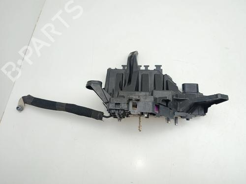 Used Fuse box Fuse box MERCEDES-BENZ C-CLASS (W205) [2013-2023] 40234808 40234808