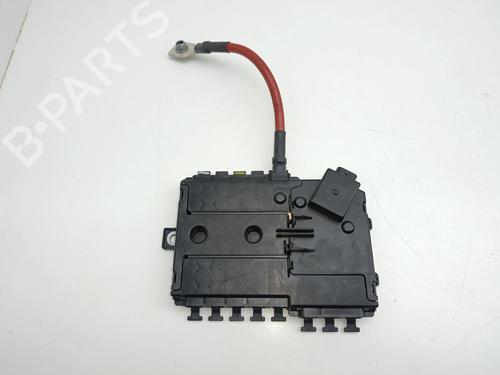 Used Fuse box Fuse box MERCEDES-BENZ C-CLASS (W205) [2013-2023] 40234811 40234811