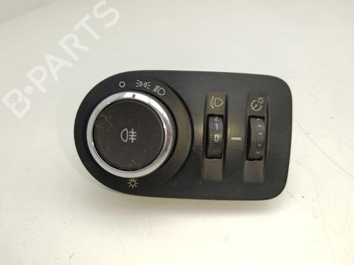 Used Headlight switch Headlight switch OPEL CORSA E Hatchback Van (X15) 1.3 CDTI (08) (75 hp) 40234829 40234829