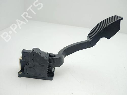 pedal-opel-corsa-e-x15-2014-40257529 main image