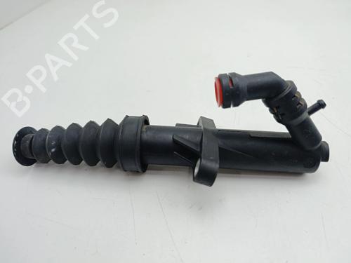 Used Clutch slave cylinder Clutch slave cylinder PEUGEOT 2008 I (CU_) [2013-2026] 40264141 40264141