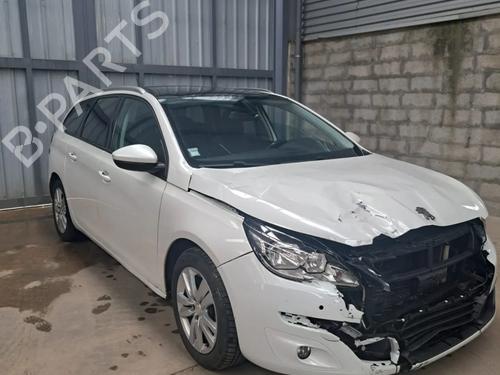 Brugte PEUGEOT 308 SW II (LC_, LJ_, LR_, LX_, L4_) 1.6 BlueHDi 120 4782143
