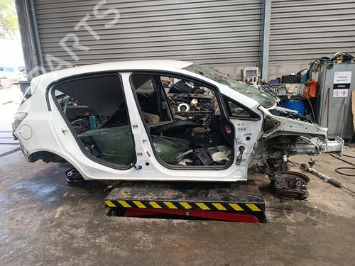 Fuse box OPEL CORSA D (S07) 1.3 CDTI (L08, L68) | BP40234820E1 - Image 7