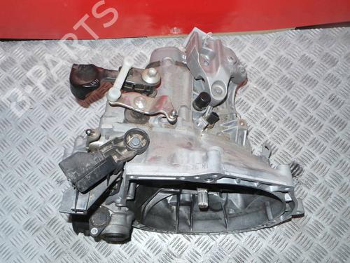 Gearbox PEUGEOT 208 I (CA_, CC_) 1.0 VTi | BP3964916M3 
