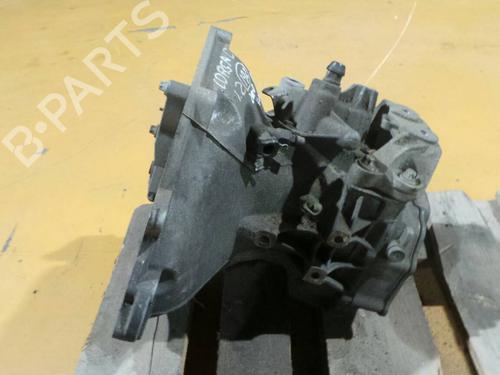 Gearbox OPEL CORSA C (X01) | BP3967093M3