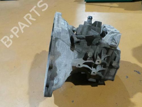 Gearbox OPEL CORSA C (X01) | BP3965627M3
