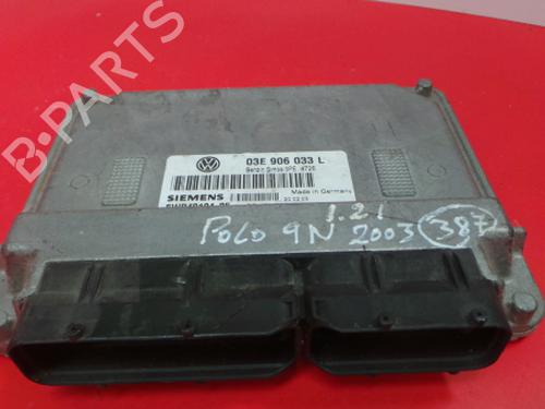 Calculateur moteur (ecu) VW POLO IV (9N_, 9A_) 1.2 (54 hp) 3963379