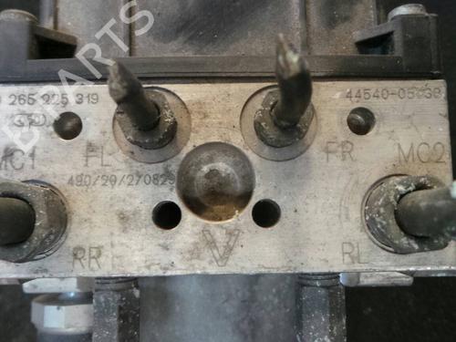 ABS Bremseaggregat TOYOTA AVENSIS Saloon (_T25_)  | BP3965965M43 