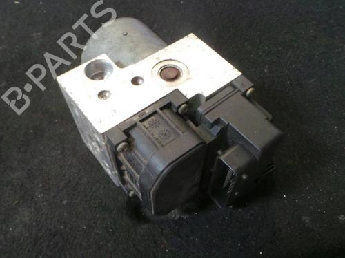 Used ABS pump NISSAN ALMERA II (N16) [2000-2025]  3964494