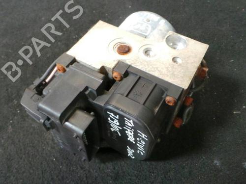 Used ABS pump HONDA CIVIC VII Hatchback (EU, EP, EV) [2000-2006]  3966927