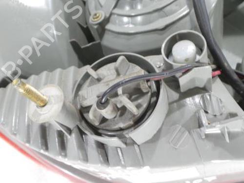 Piloto trasero derecho HYUNDAI COUPE II (GK)  | BP5674177C35 