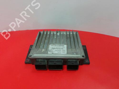 Centralina do motor RENAULT CLIO III (BR0/1, CR0/1) 1.5 dCi (BR17, CR17) (86 hp) 5674854