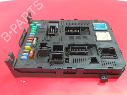 Używane Skrzynka bezpieczników PEUGEOT 307 (3A/C) 1.6 16V (109 hp) 3969453