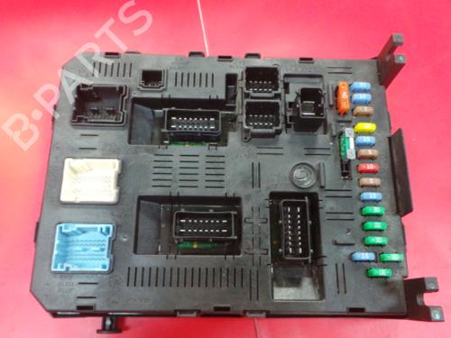 Fuse box PEUGEOT 407 (6D_) 1.6 HDi 110 (6D9HZC, 6D9HYC) | BP3969461E1 