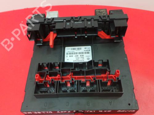 Caja reles / fusibles VW JETTA III (1K2)  | BP3969983E1