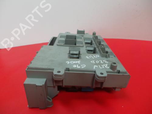Used Fuse box BMW 3 (E90) 320 d (163 hp) 3971537
