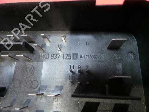 Sikringsdose VW GOLF VI (5K1) 1.6 TDI | BP3971571E1