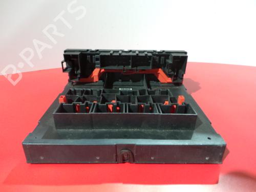 Zekeringkast SEAT LEON (1P1) 1.9 TDI (105 hp) 3971612