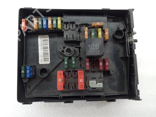 Used Fuse box SEAT LEON (1P1) 1.9 TDI (105 hp) 3971774