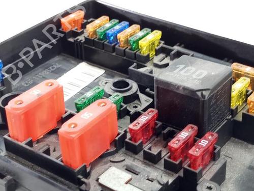 Fuse box SEAT LEON (1P1) 1.9 TDI | BP3971774E1 