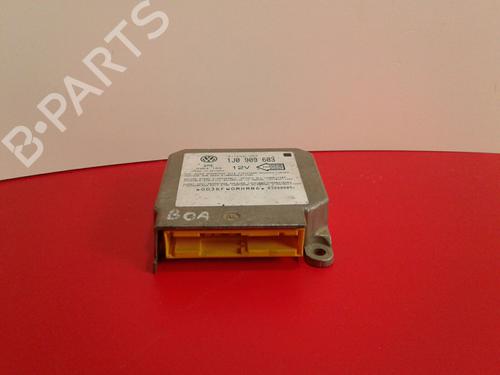 Used ECU airbags VW GOLF IV (1J1) [1997-2008]  3972359