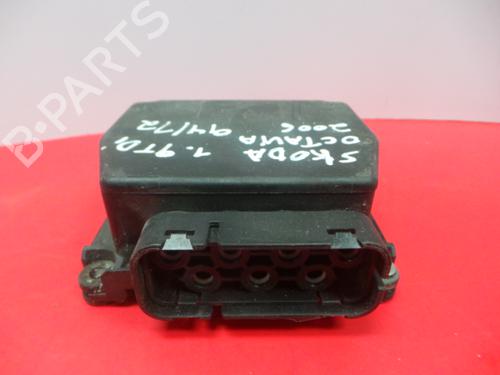 Modulo electronico SKODA OCTAVIA II (1Z3) 1.9 TDI (105 hp) 3974335