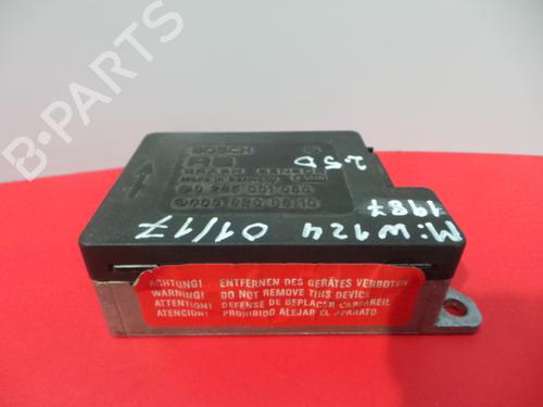 Switch MERCEDES-BENZ 124 Saloon (W124) 250 D (124.125) | BP5121140I30 