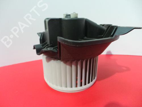 Used Heater blower motor FIAT GRANDE PUNTO (199_) 1.4 (199AXB11, 199AXB1A, 199BXB1A, 199AXL1A) (77 hp) 3975414