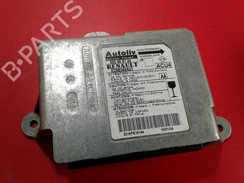Used ECU airbags RENAULT SCÉNIC II (JM0/1_) [2003-2010]  3977000