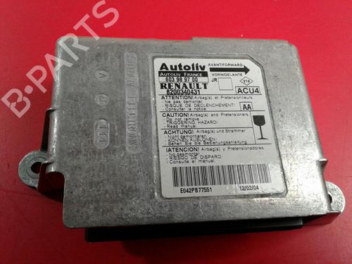 Used ECU airbags RENAULT SCÉNIC II (JM0/1_) [2003-2010]  3977002