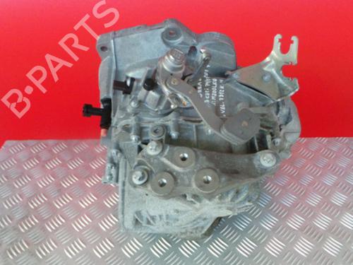 Gearbox OPEL CORSA E (X15) 1.3 CDTI (08, 68) | BP3977242M3