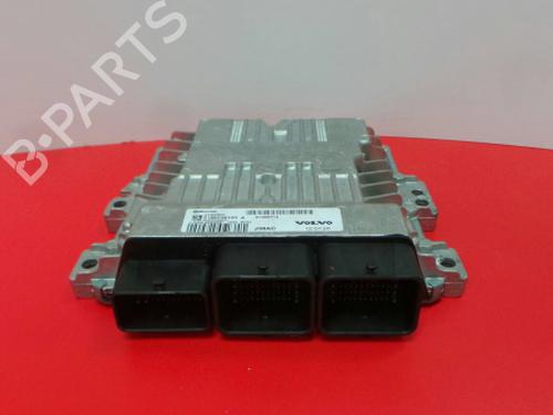 Computer motormanagement VOLVO V40 Hatchback (525) D2 (114 hp) 3977383