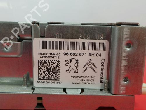 Radio PEUGEOT 308 I (4A_, 4C_) 1.6 HDi | BP3978942E6 