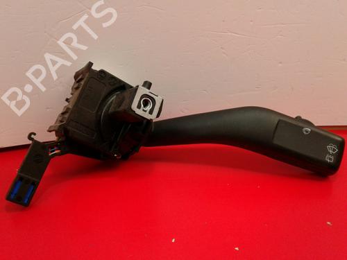 Used Steering column stalk SEAT LEON (1P1) 1.9 TDI (105 hp) 3981672