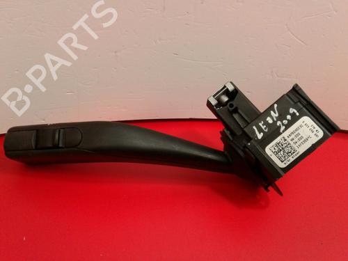Steering column stalk SEAT LEON (1P1) 1.9 TDI | BP3981680I23
