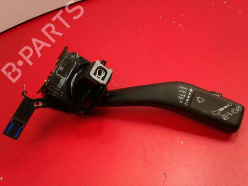Used Steering column stalk SEAT LEON (1P1) 1.9 TDI (105 hp) 3981704