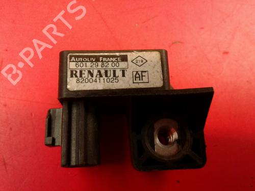 Capteur électronique RENAULT MEGANE II (BM0/1_, CM0/1_) [2001-2012]  3982593