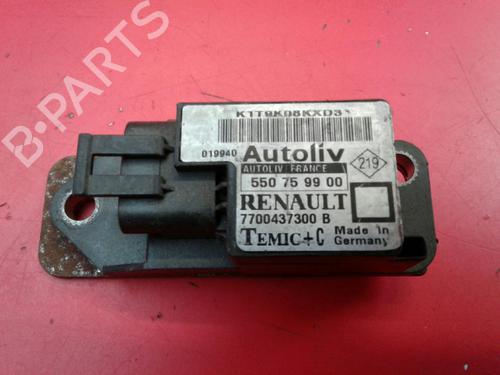 Used Electronic sensor RENAULT MEGANE I (BA0/1_) [1995-2004]  3982598