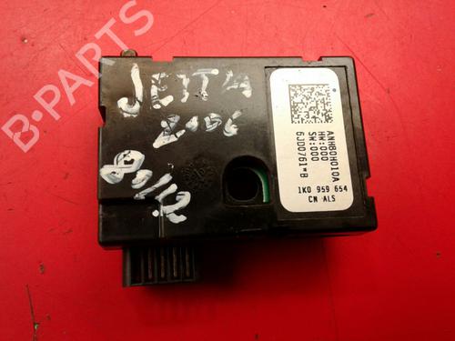 Used Electronic module VW JETTA III (1K2) 1.9 TDI (105 hp) 3982854