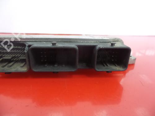Engine control unit (ECU) RENAULT CLIO III (BR0/1, CR0/1) 2.0 16V Sport (CR0N, CR1P) | BP3982952M57