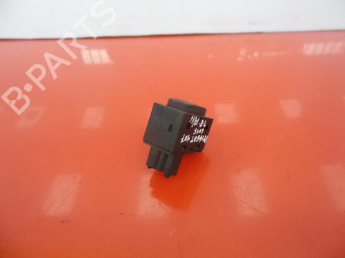 Left rear window switch PEUGEOT 407 (6D_) 2.0 HDi 135 (6DRHRH, 6DRHRE, 6DRHRG, 6DRHRJ) | BP3983002I29 