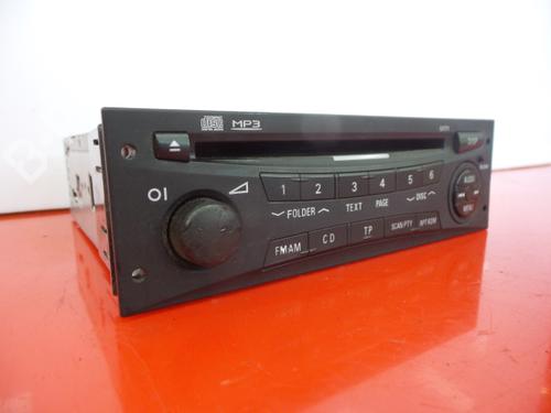 Used Radio MITSUBISHI GRANDIS (NA_W) [2003-2011]  3984151